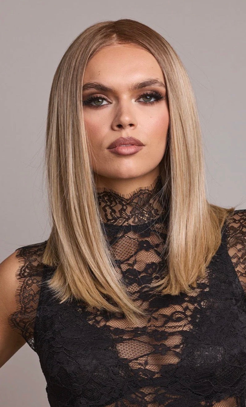 Slone by Alexander Couture