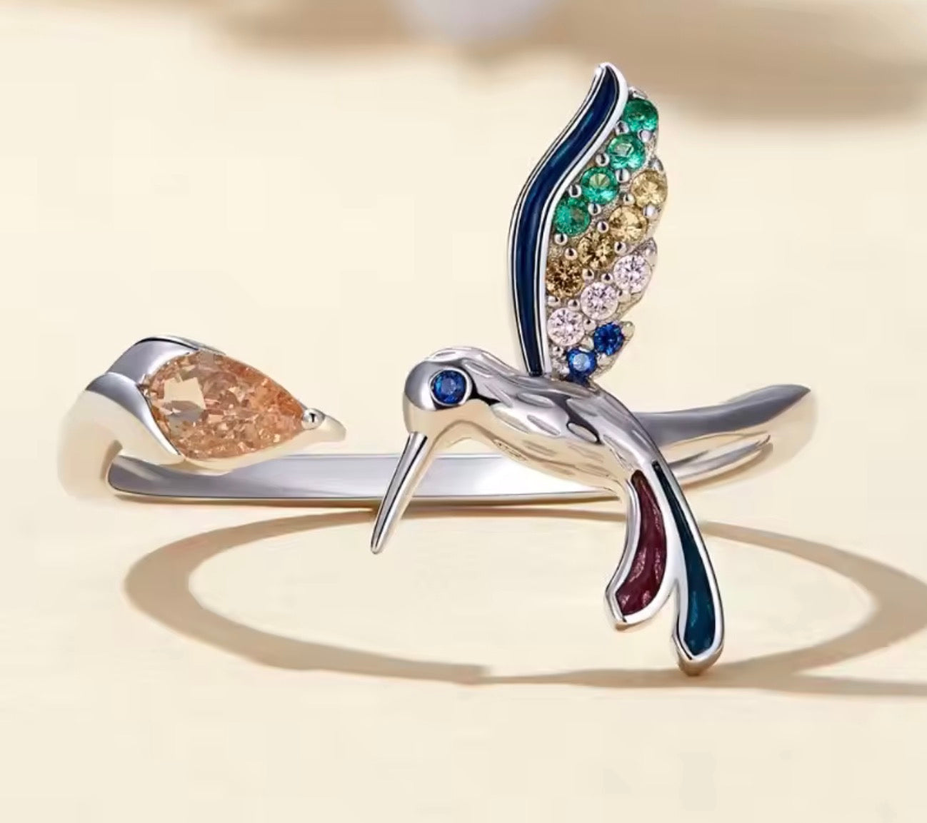 Hummingbird ring